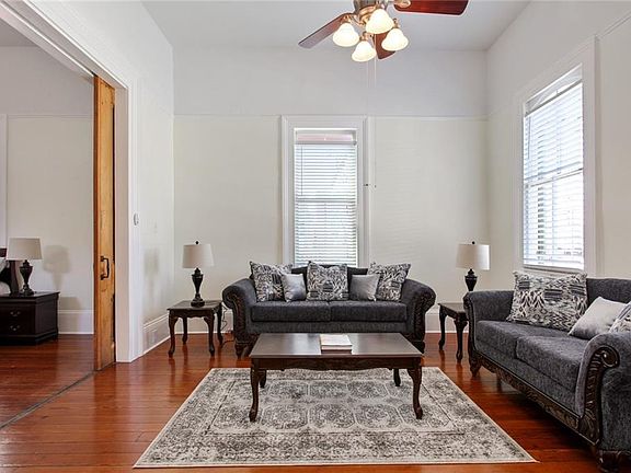 4th image of 2626 Cleveland Ave