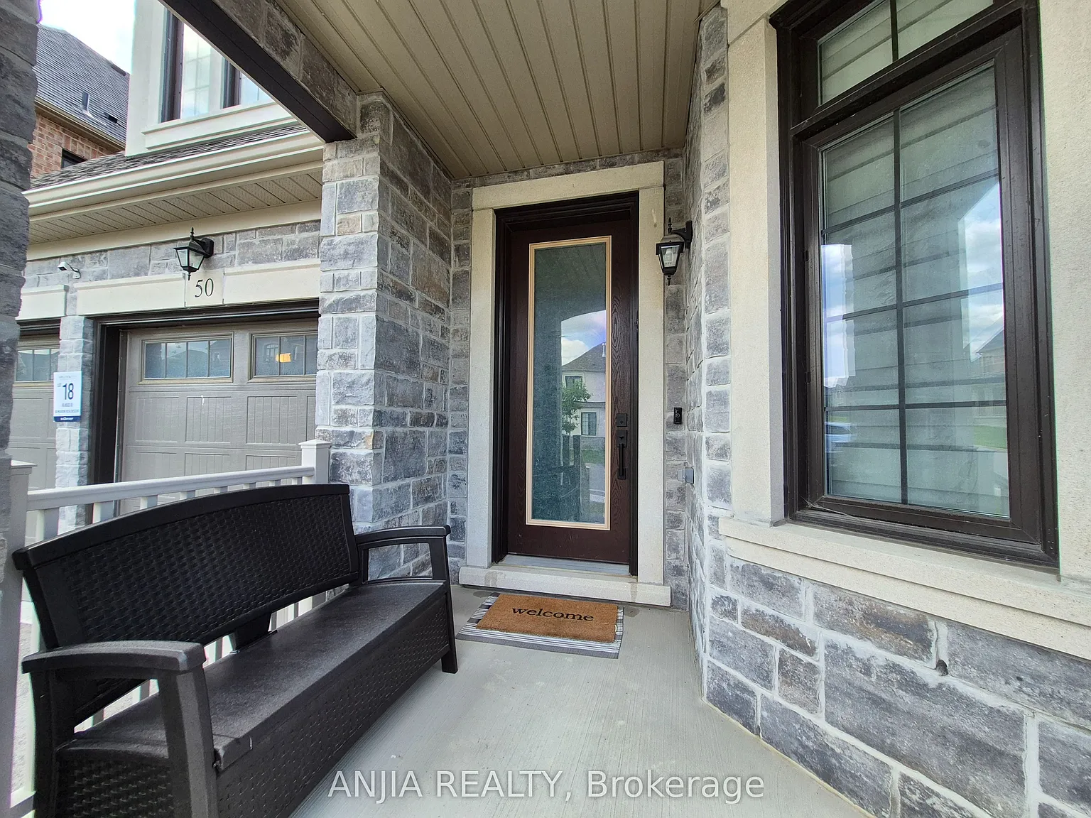 4 bed, $4,000 — Photo 4
