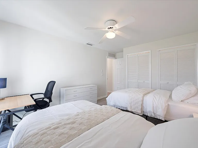 1 Windrush Blvd #98 — Photo 5
