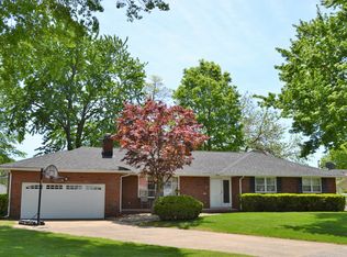 142 Risoli Ter, South Plainfield, NJ 07080