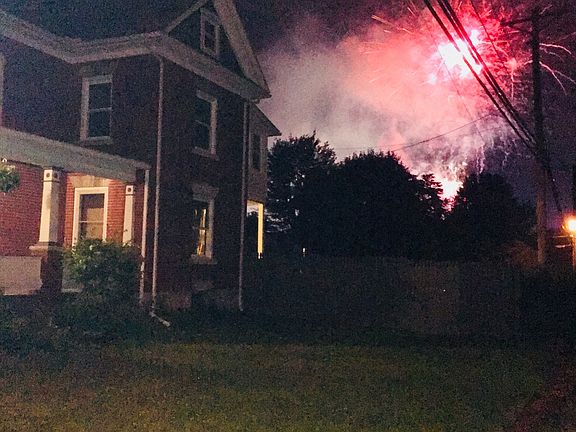 Fair fireworks in from yard