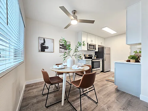 Floor plan 2 Bedrooms, 2 Bathrooms