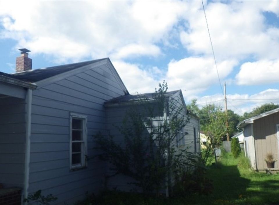 2nd image of 101 S Delawanda Ave
