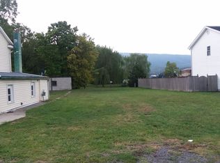 167 S Funk St, Strasburg, VA 22657