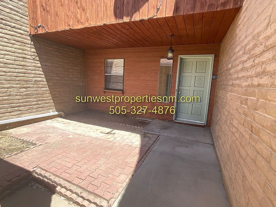 1st image of 1054 E Navajo St