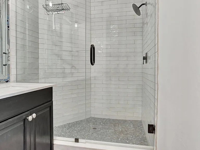 801 SW 5th St — Photo 32
