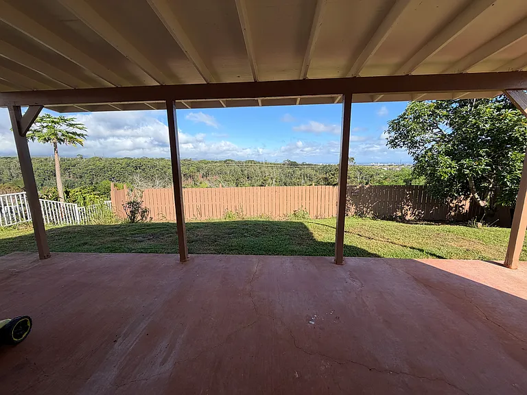 Extra large covered patio to enjoy the panoramic views. Mountain, Valley, Pearl Harbor/ocean and some Diamond Head views. Great for get-togethers, grilling, chilling.