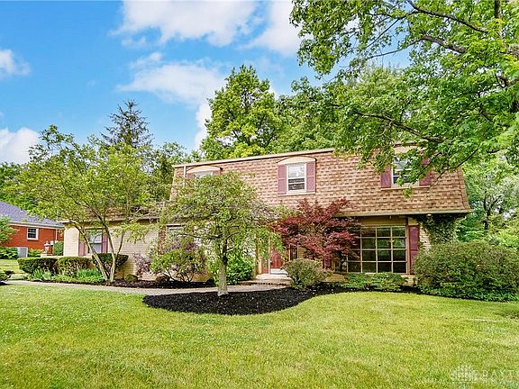 4th image of 2104 Tullis Dr