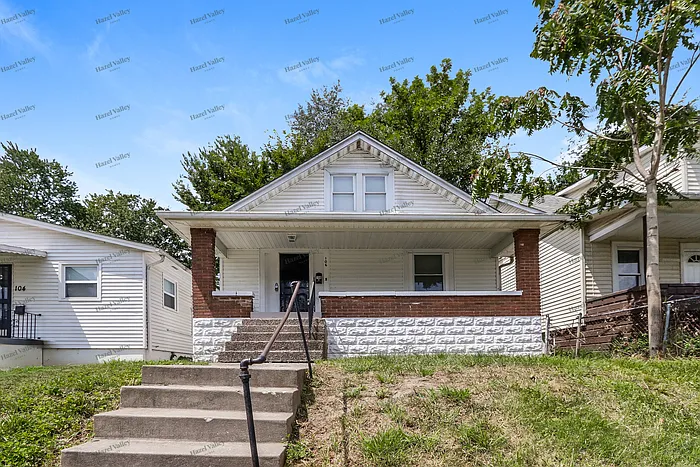 106 N 40th St