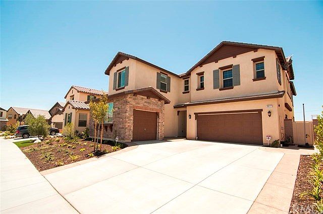 1st image of 39177 Wild Horse Cir