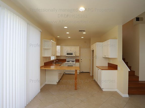 5th image of 48 Calle De Los Ninos