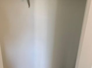 10812 W 90th Ter, Overland Park, KS 66214