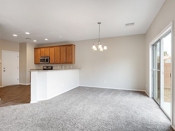 5th image of 1421 Beams Ave