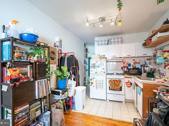 5th image of 424 S 20th St
