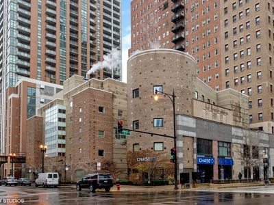 40 E 9th St APT 1517, Chicago, IL, 60605