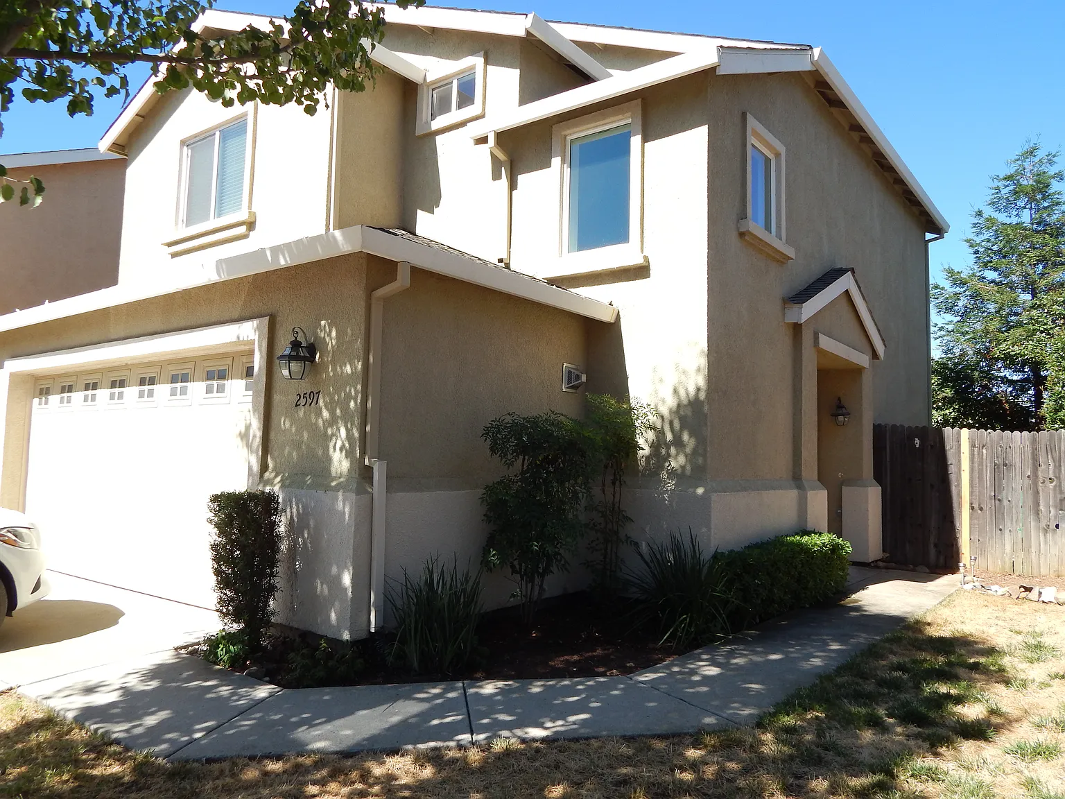 2597 Chesapeake Bay Cir photo 1