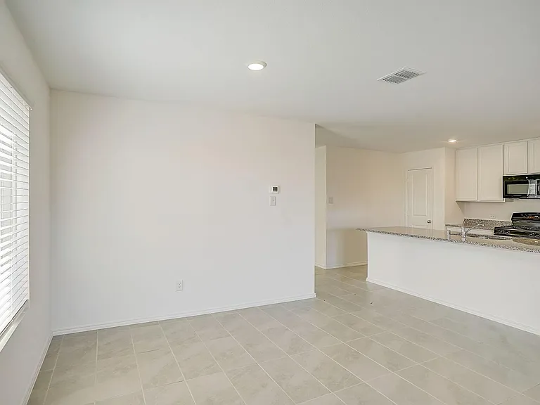 2817 Watchpoint Rd — Photo 13