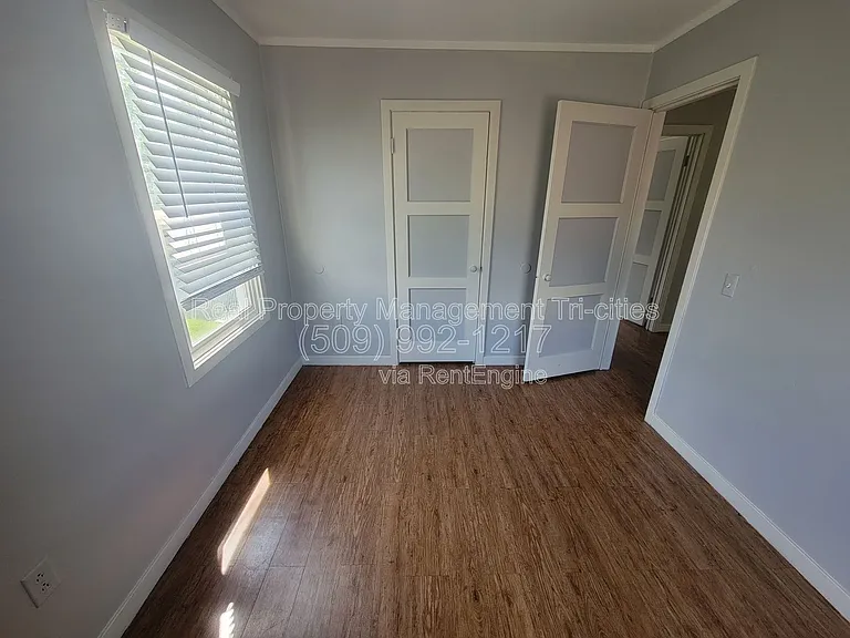 312 Goethals Dr — Photo 8