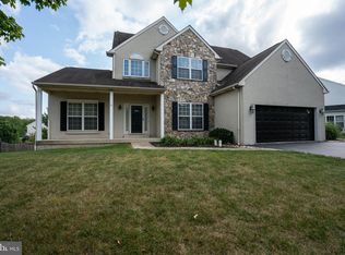 726 Daniel Dr, Collegeville, PA 19426