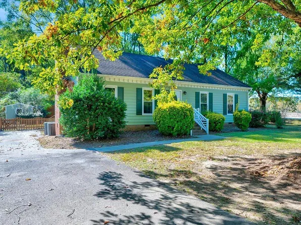 3100 Billiard Ct, Wake Forest, NC 27587