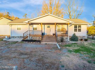 405 County Road 439, Athens, TN 37303