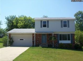 7780 Jill Dr, Parma, OH 44134