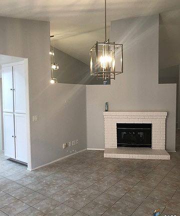 2nd image of 2402 Wensley Ave