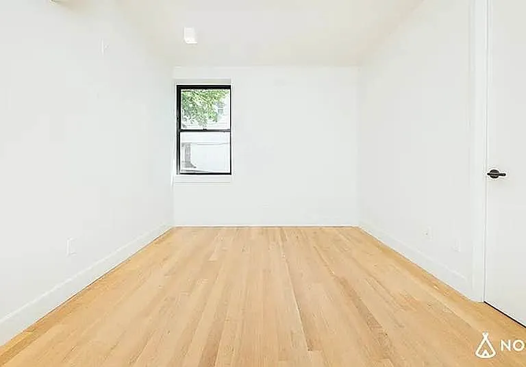 312 Devoe St #1E — Photo 9