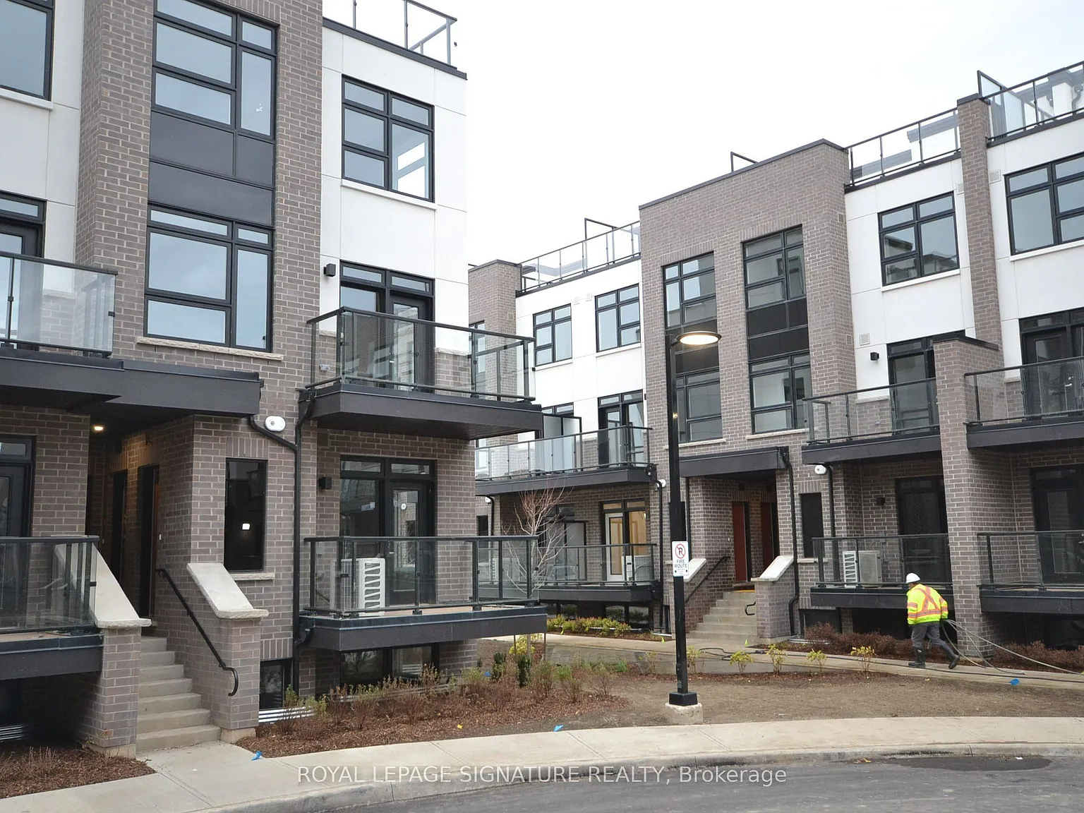 2 bed, $2,700 — Photo 3