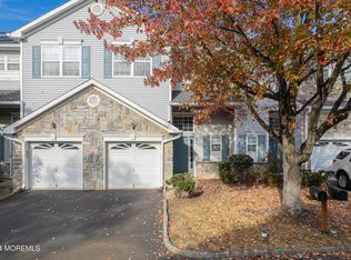 10 Rozalyn Ln #132, South Amboy, NJ 08879