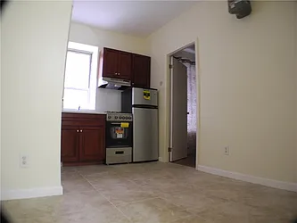 Rented by R New York