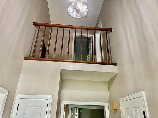 19 Rush Dr — Photo 3