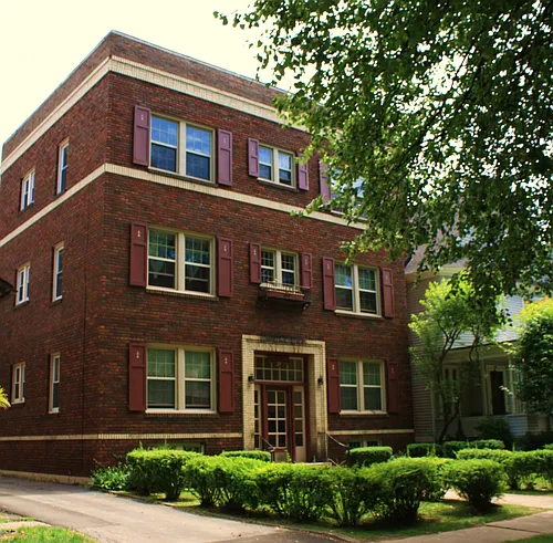 39 Vick Park Photo 1