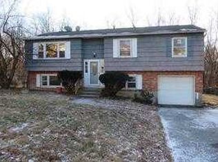 99 Vails Gate Heights Dr, New Windsor, NY 12553