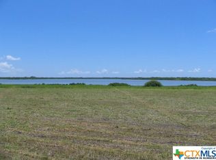 30 Bay Point Dr, Pt Lavaca, TX 77979