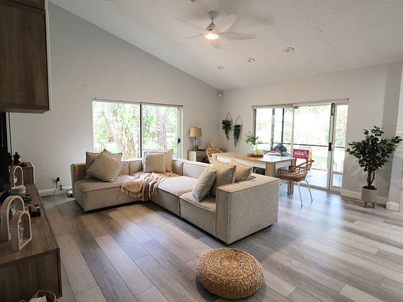 5th image of 7601 Forest Green Ln