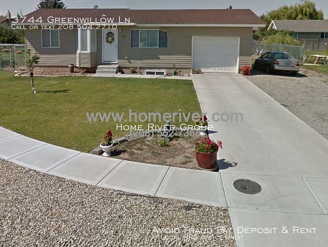 1st image of 3744 E Greenwillow Ln