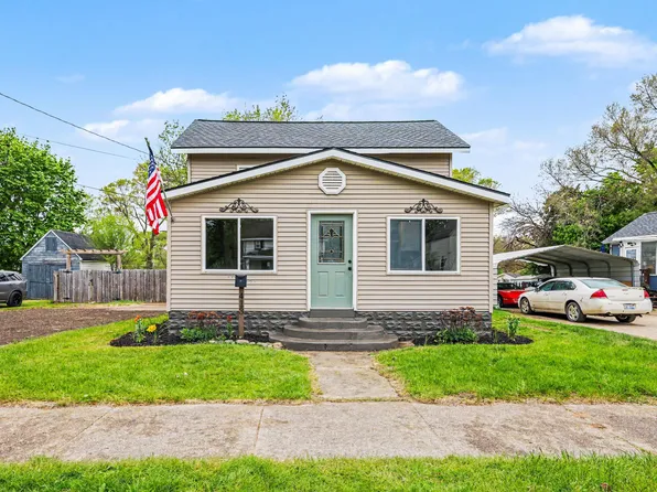 413 S Front St, Belding, MI 48809