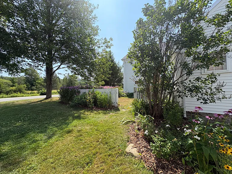 528 Sennebec Rd — Photo 11