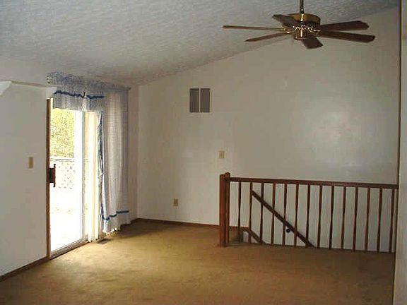 4th image of 4807 Wallington Dr