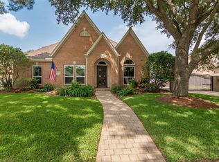 14910 Wilderness Cliff Ct, Houston, TX 77062