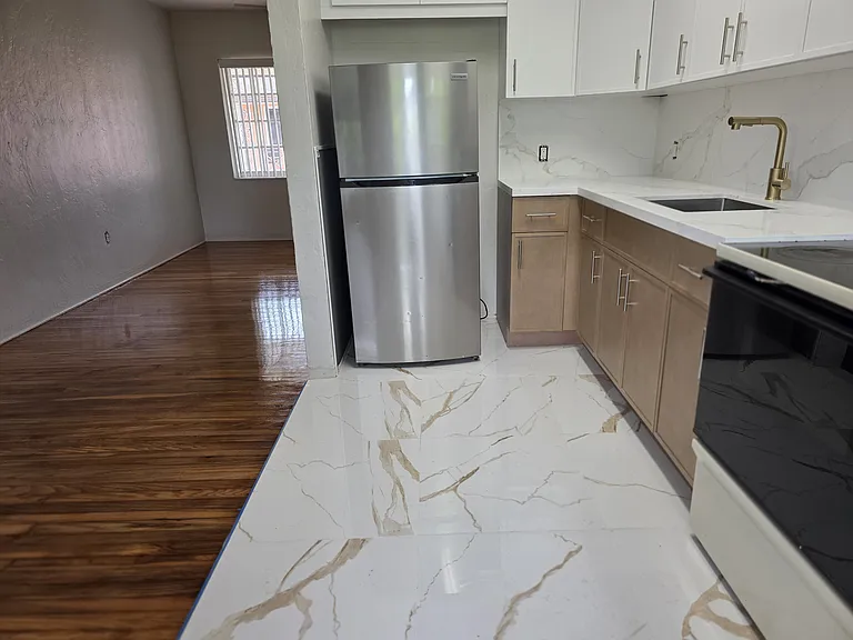 2741 SW 34th Ct — Photo 16