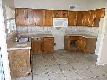 4th image of 1218 S Bellview Cir