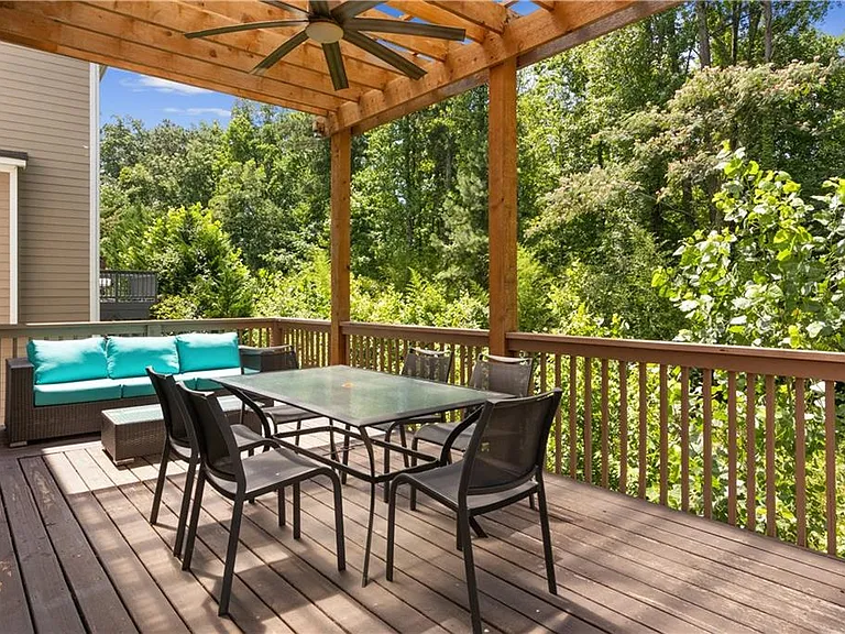 1636 Drew Dr NW — Photo 24