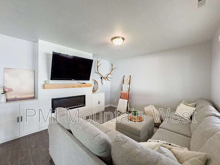 3565 S Water Lilly Ln — Photo 14