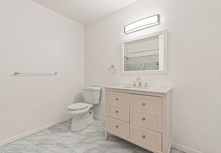 11363 W 18th Ave — Photo 15