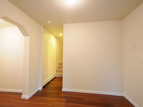 4th image of 1520 Moriarity Ave