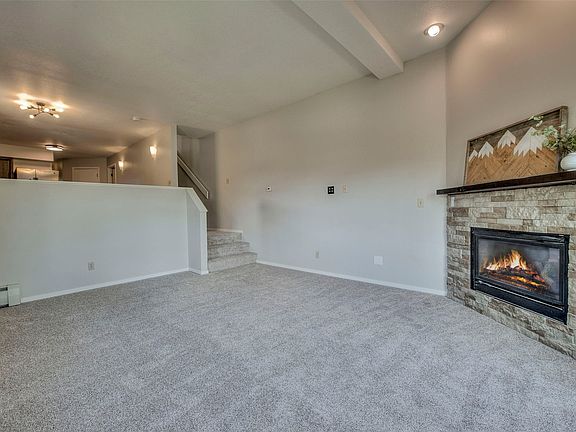 4th image of 152 Fawn Court UNIT 0