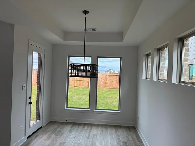 2731 Sweet Honey Ln — Photo 9