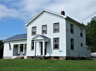 16490 Ravenna Rd, Chagrin Falls, OH